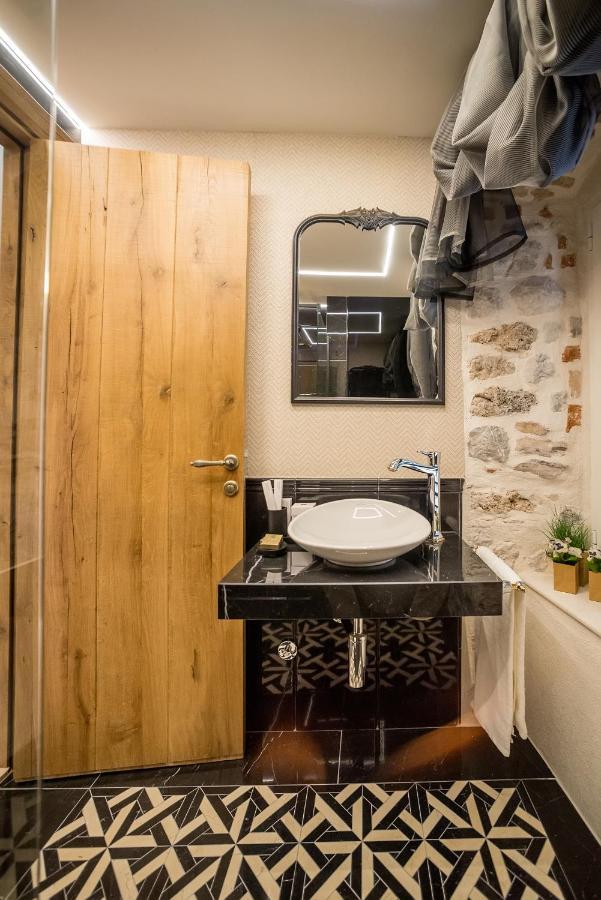 Apartments Hun Kotor Exterior foto