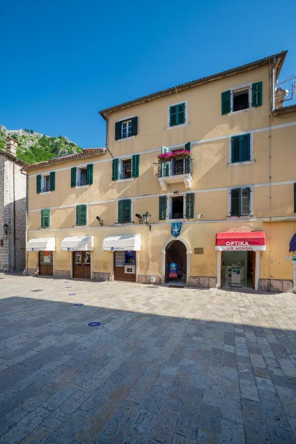 Apartments Hun Kotor Exterior foto